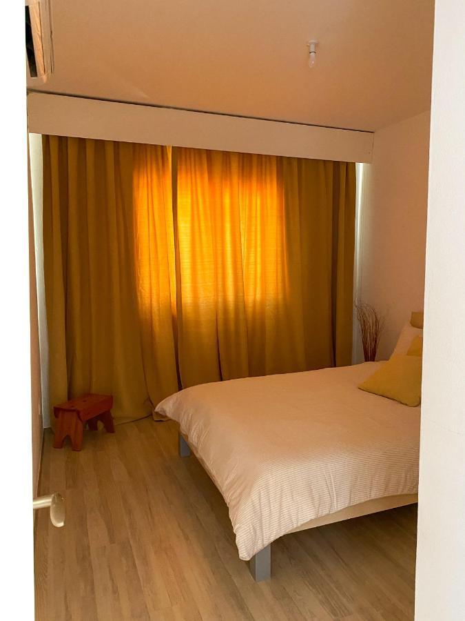 Summer Getaway: Stunning 1 Bedroom Apartment! Polis Exterior foto