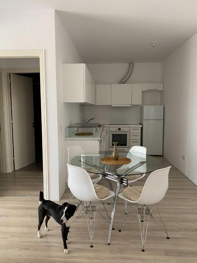 Summer Getaway: Stunning 1 Bedroom Apartment! Polis Exterior foto